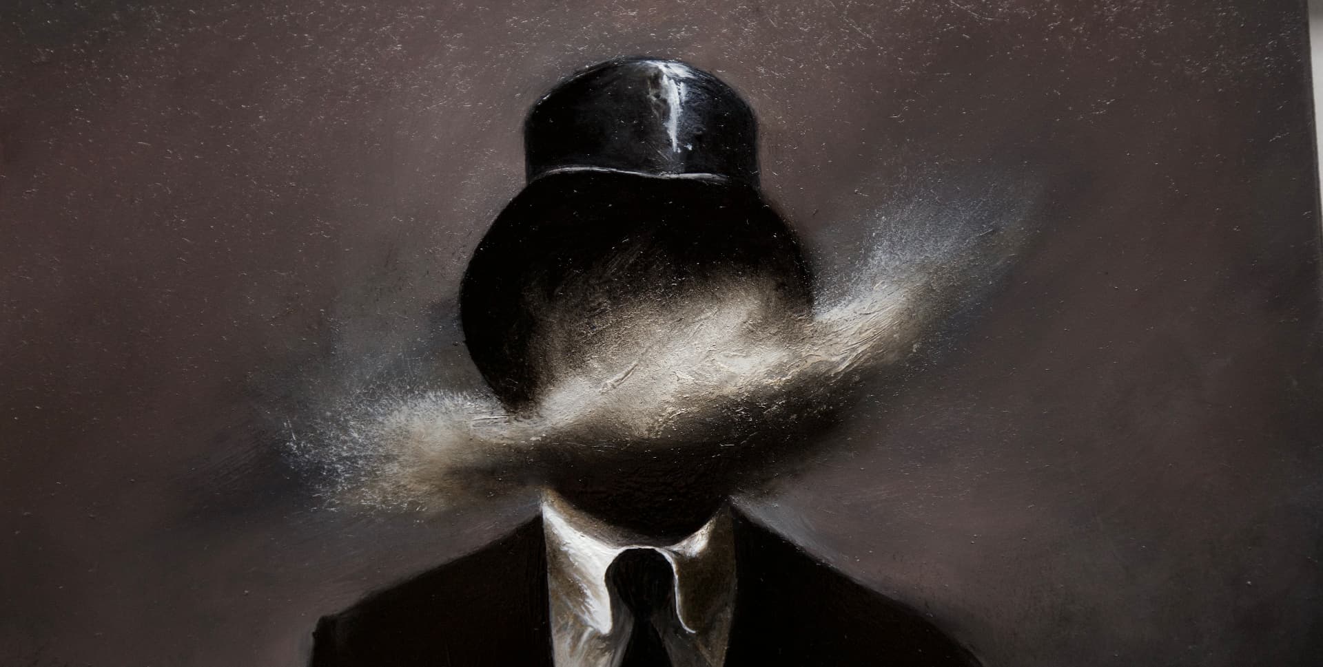 Painting by Christian Masarati Letts of a figure in a bowler hat, the face dissolving into a band of white and tan paint